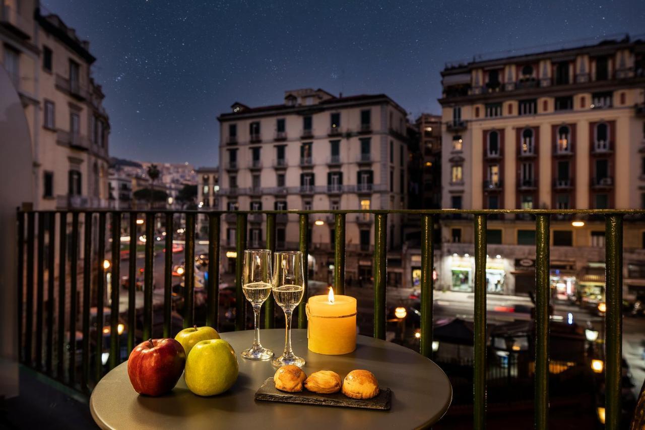 Le Stanze Del Barone Bed & Breakfast Naples Exterior photo