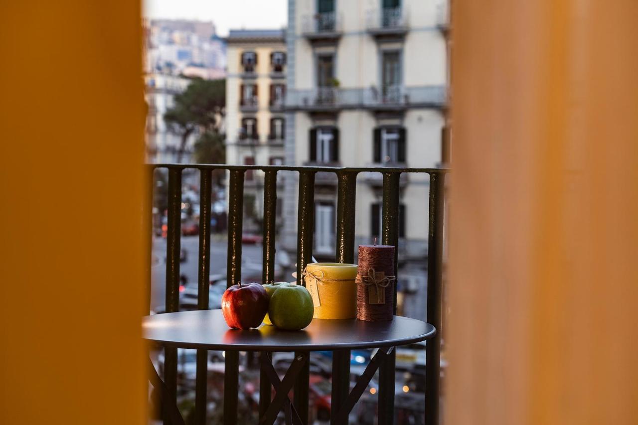 Le Stanze Del Barone Bed & Breakfast Naples Exterior photo
